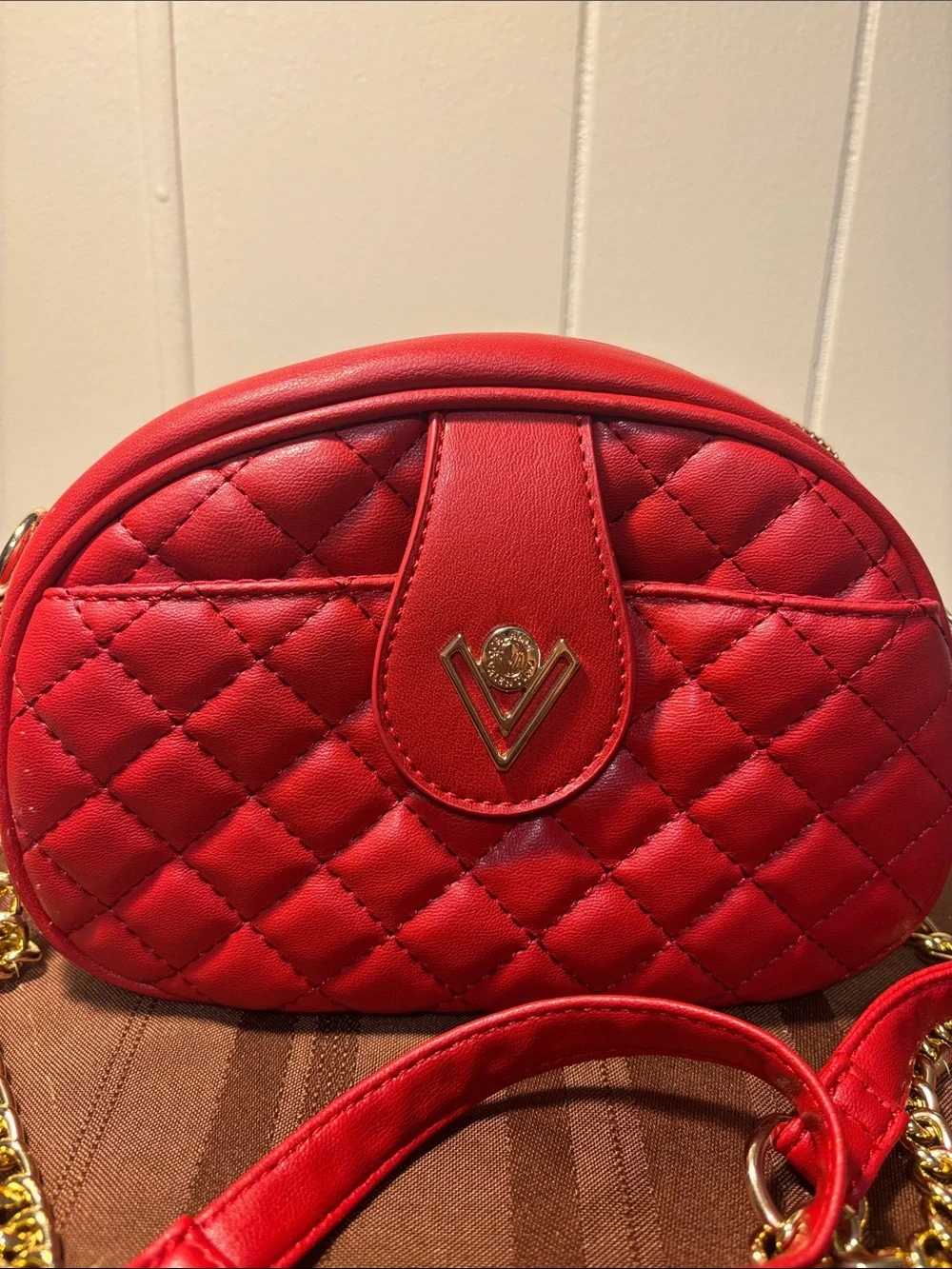 NWT Valentino Orlandi Red Quilted Crossbody Shoulder Camera Bag with Dust Bag